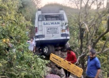 Jammu : श्रद्धालुओं से भरी बस पर हुआ आतंकी हमला 10 की मौत 