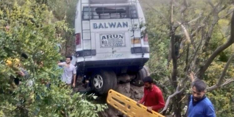 Jammu : श्रद्धालुओं से भरी बस पर हुआ आतंकी हमला 10 की मौत 