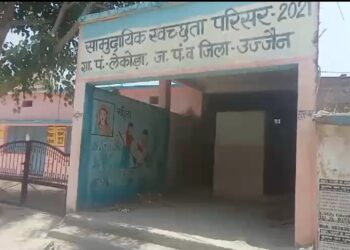 स्वच्छ भारत मिशन की उड़ाई जा रही धज्जियाँ आखिर कौन है जिम्मेदार