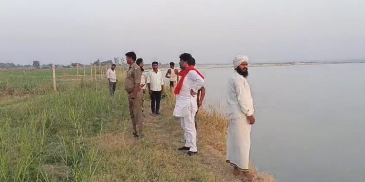 कई महीनों से अवैध रूप से रूप से हो रहा बालू खनन