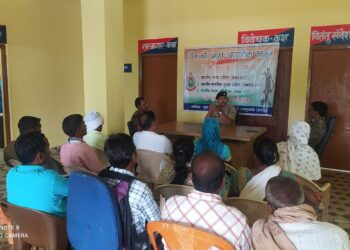 करौंधा चौकी प्रभारी विरासत कुजूर ने कानूनों के संबंध में दी विस्तृत जानकारी