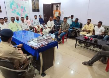 मोहर्रम त्यौहार को शांति सौहद्र पूर्वक मनाने हेतु थाना परिषद में बैठक