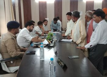 भरथना तहसील सभागार में समाधान दिवस