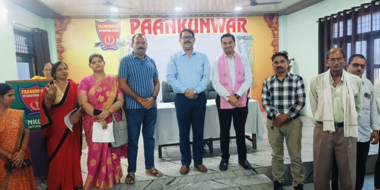 पानकुंवर इंटरनेशनल स्कूल में बच्चों को एकाउंटिंग. टैली. जीएसटी..इनकम टैक्स. से संबंधित दी गई जानकारी