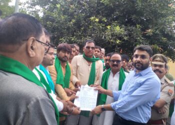 भारतीय किसान यूनियन लोकशक्ति के पदाधिकारी ने दिया ज्ञापन
