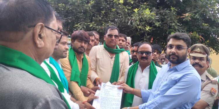 भारतीय किसान यूनियन लोकशक्ति के पदाधिकारी ने दिया ज्ञापन