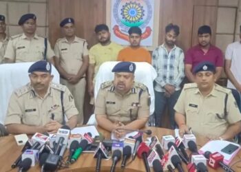 सूरजपुर दोहरे हत्याकांड का खुलासा: पुलिस ने मुख्य आरोपी कुलदीप साहू और चार सहयोगियों को किया गिरफ्तार