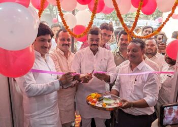 ग्रामीण क्षेत्र में शहरी स्वास्थ्य सेवाएं पहुँचाने में निजी अस्पताल अग्रणी भूमिका का निर्वहन कर रहे है ,स्वस्थ्य शरीर के लिए जागरूकता जरूरी है।