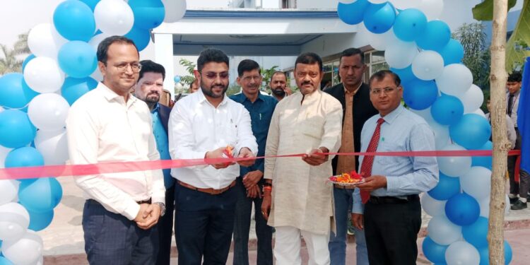 बाल दिवस पर पुस्तक मेले का आयोजन