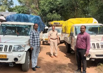 बलरामपुर: संयुक्त टीम द्वारा अवैध धान परिवहन और भंडारण पर कड़ी कार्रवाई, 1086 क्विंटल धान जब्त..