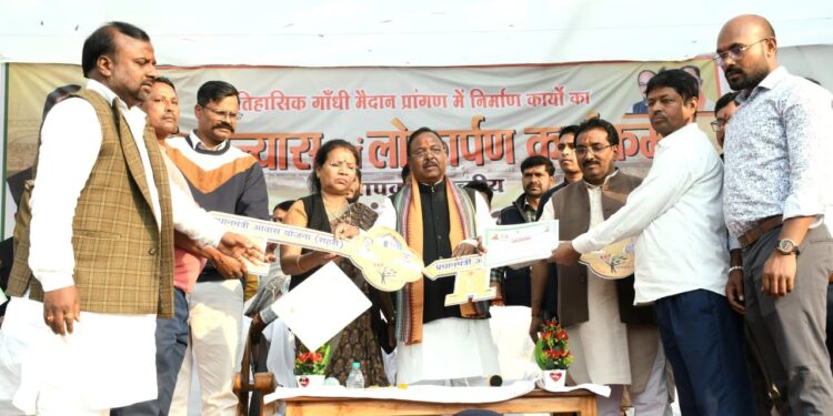 रामानुज गंज: मंत्री श्री नेताम ने रामानुजगंज में किया 16 करोड़ 39 लाख से अधिक राशि के विभिन्न विकास कार्यों का लोकार्पण एवं शिलान्यास