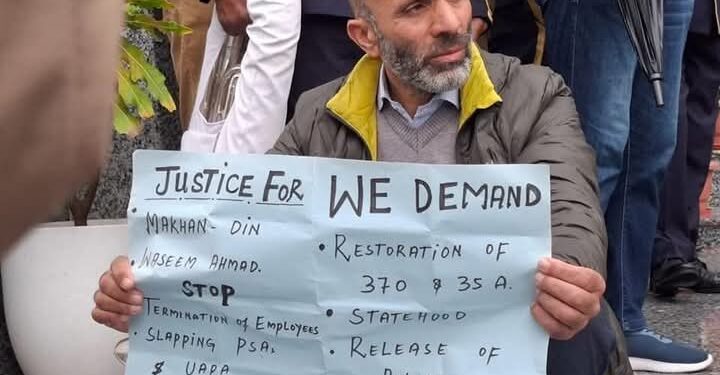 MLA Langate protests in assembly over Kathua, Baramulla deaths during LG’s address