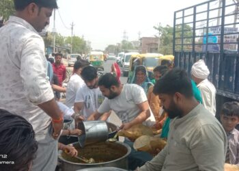 छोला मन्दिर परिसर में भगवान हनुमान जी का जन्मोत्सव बडे ही हर्षोल्लास से मनाया