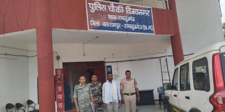 बलरामपुर: गौ तस्कर को झारखंड से दबोचा, गौ तस्करी में जुटे माफिया के खिलाफ कड़ी कार्रवाई…