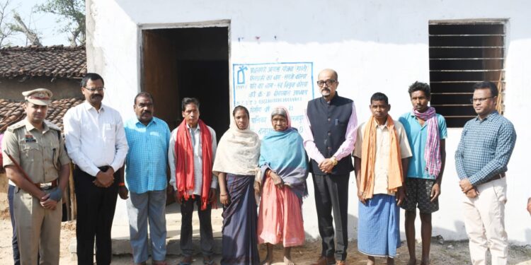 राज्यपाल के आगमन से भावुक हुआ परिवार