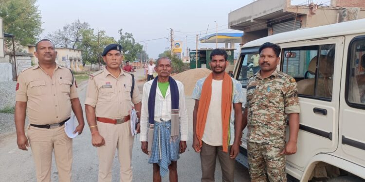 बलरामपुर: सरकारी काम में रुकावट डालने वाले पिता-पुत्र को जेल,