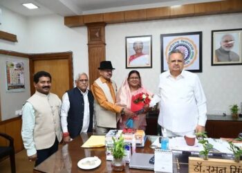 सामरी विधायक उद्देश्वरी पैकरा ने छत्तीसगढ़ विधानसभा अध्यक्ष डॉ. रमन सिंह से की सौजन्य मुलाकात, विकास योजनाओं पर हुई सार्थक चर्चा..