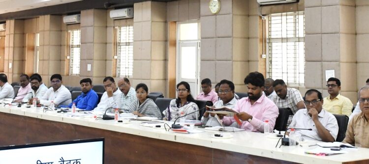 बलरामपुर: सड़क हादसों पर कलेक्टर सख्त!