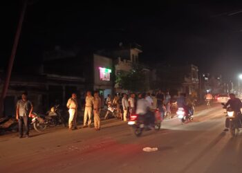 भरथना सड़क हादसे में बाइक सवार दो की मौत, एक घायल
