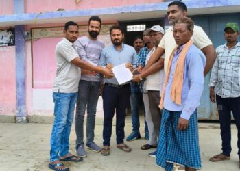 राजपुर: टूटती सड़कों पर टूटा सब्र! भारी वाहनों की मनमानी पर चक्का जाम की चेतावनी..