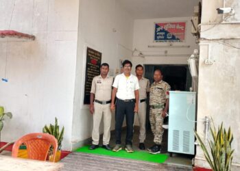शंकरगढ़: प्रधान पाठक का डंडा बना सलाखों का टिकट – 7 साल की मासूम को पीटा, पहुंचा जेल..