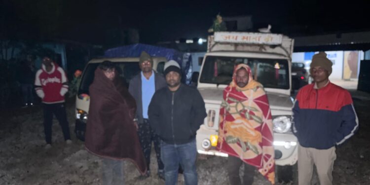 रामानुजगंज व कुसमी में अवैध धान परिवहन पर बड़ी कार्रवाई, 175 बोरी धान व 03 पिकअप जब्त..