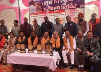 निःशुल्क नेत्र परीक्षण शिविर का आयोजन हुआ