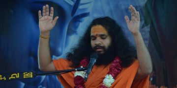 शिव कथा में ज्योतिर्लिंगों की महिमा का गुणगान कर स्वामी प्रेमानंद जी ने जगाई भक्ति की अलख