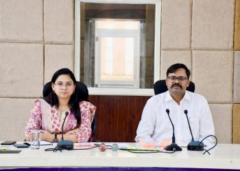 बलरामपुर: उचित मूल्य दुकानों का समय तय, कलेक्टर के सख्त निर्देश—हर दिन 8 घंटे खुलेंगी दुकानें