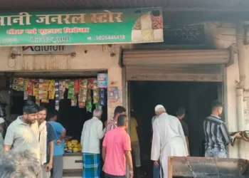 कुसमी: सुबह-सुबह धधकी खैनी दुकान में आग का तांडव, लाखों का सामान जलकर राख