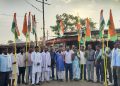 कुसमी: महंगाई पर कांग्रेस का हमला तेज,बाजार में व्यापारियों संग उतरे कार्यकर्ता