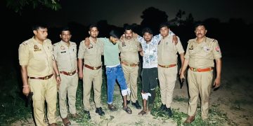 बकेवर में पुलिस-बदमाश मुठभेड़, दो घायल पुलिस की गोली से दो बदमाश गिरफ्तार