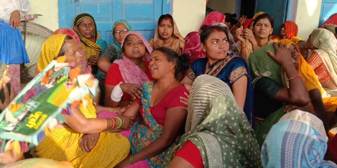युवक ने फांसी लगाकर दी जान