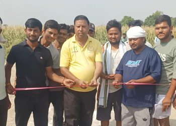 खेल मैदान के अभाव में खेतों में प्रतिभा दिखाने को मजबूर युवा – अजय कुमार