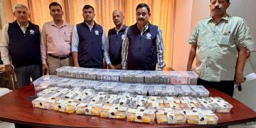 उत्तर प्रदेश: पूर्व ARTO के लखनऊ स्थित घर पर विजिलेंस की बड़ी कार्रवाई,