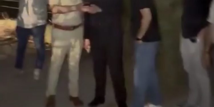 दिल्ली में पुलिस एनकाउंटर: लॉरेंस बिश्नोई गैंग से जुड़े दो वांछित बदमाश ढेर, जिम संचालक हत्याकांड में थे आरोपी