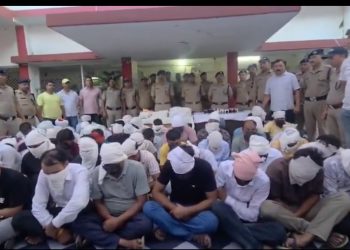 उत्तराखंड: नैनीताल के जंगलों में रिसॉर्ट पर पुलिस का छापा, कथित “गेट-टुगेदर” में 52 लोग पकड़े गए