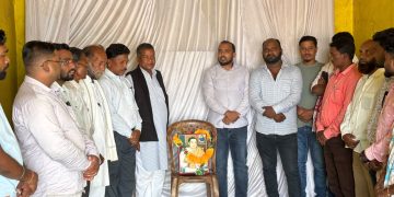 कुसमी: राजीव गांधी जयंती पर कांग्रेस का सेवा और संकल्प संदेश, पौधरोपण से लेकर मरीजों तक पहुंची मदद