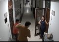 मेरठ की गंगा हाइट्स सोसाइटी में डिलीवरी बॉय को फ्लैट में बंद कर पीटा, करीब 3 मिनट बाद निकला बाहर