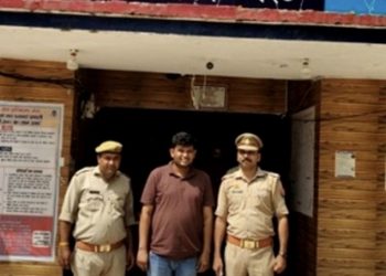 मेरठ में Blinkit डिलीवरी बॉय को फ्लैट में बंद कर पीटने का मामला, आरोपी यमन कंसल गिरफ्तार