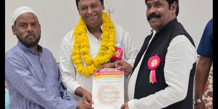 पसमांदा मुस्लिम समाज के जिला महामंत्री बने मुस्तकीम राईन, संगठन मजबूत करने का लिया संकल्प