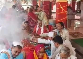 नर्मदेश्वर मंदिर में 36 शिव महापुराण कथा की पूर्णाहुति, हवन में उमड़ी श्रद्धालुओं की भीड़