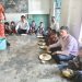 कुसमी: जन्मदिन पर बच्चों के बीच पहुंचे BEO मनोज गुप्ता, विभिन्न स्कूलों में कराया “नेवता भोज”