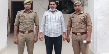 इटावा: फायरिंग के मामले में पुलिस ने एक आरोपी को किया गिरफ्तार, भेजा जेल